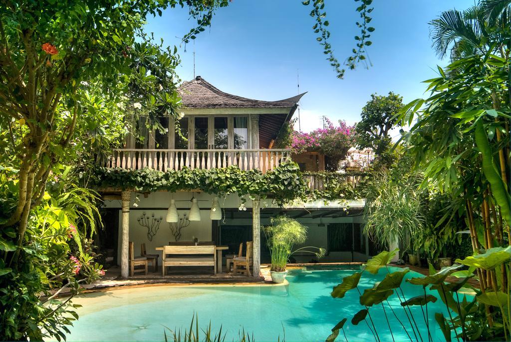 Villa Istimewa Seminyak Pokoj fotografie